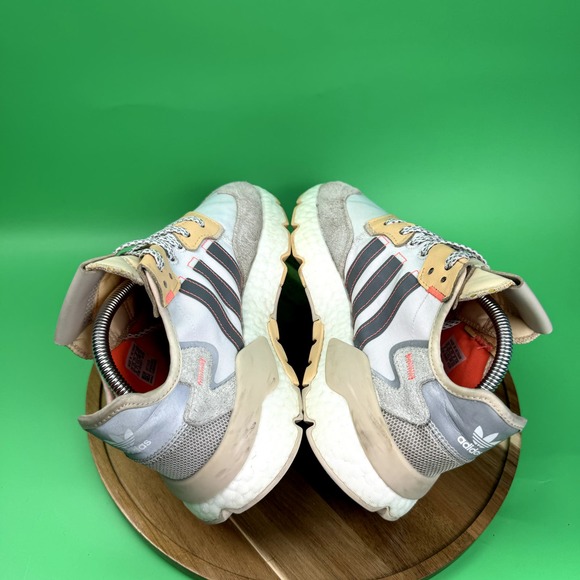 WOMENS ADIDAS NITE JOGGER WHITE GLOW ORANGE SIZE 9 - Picture 5 of 8